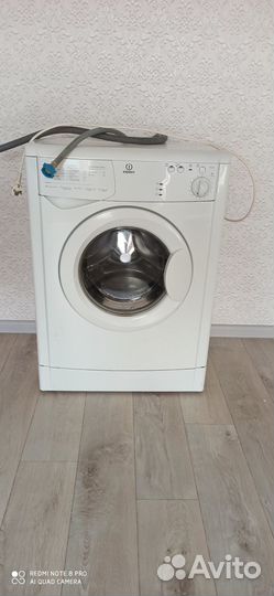 Стиральная машина indesit 3кг