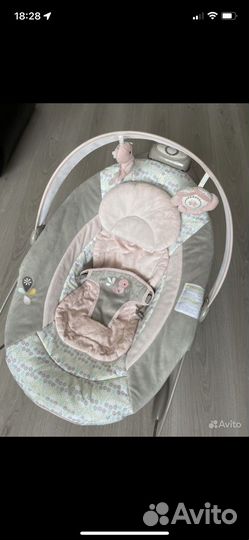 Шезлонг детский с вибрацией