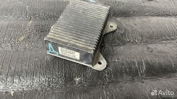 Блок управления форсунками Mitsubishi Grandis N84W