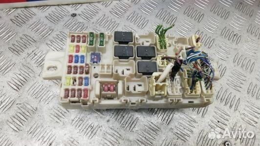 Блок предохранителей mitsubishi L200 K4T (GEA16M10