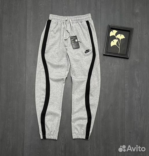 Спортивные штаны nike