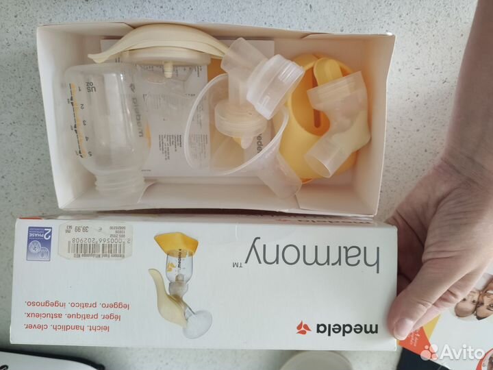 Молокоотсос medela ручной