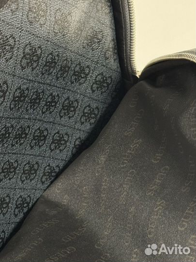 Рюкзак guess