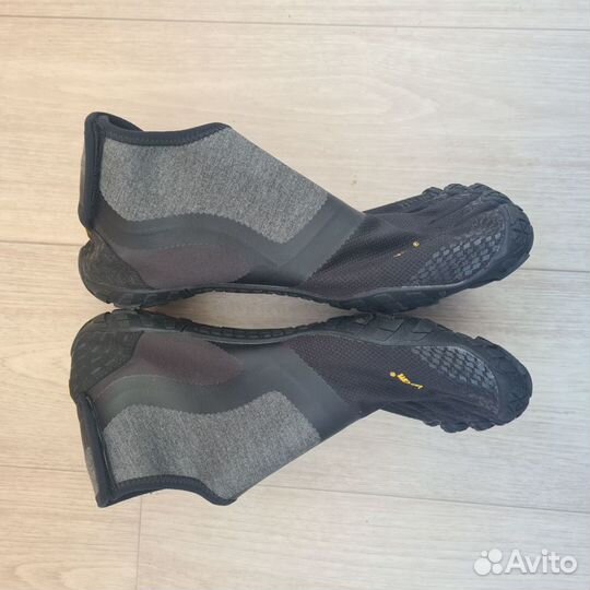 Обувь Vibram Fivefingers Suicoke