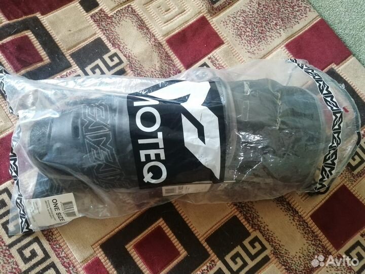 Наколенники мото