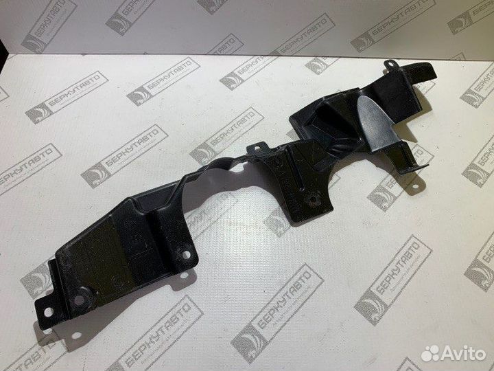 Кожух рулевого механизма Bmw X5 E70 2006-2013