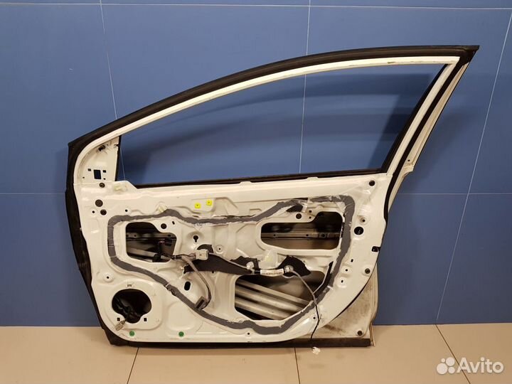 Дверь правая передняя Honda Civic 5D 2011-2016