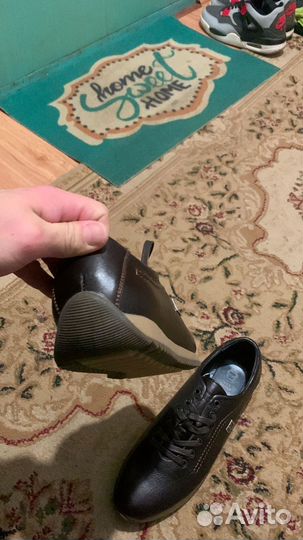 Мужские кожаные кеды