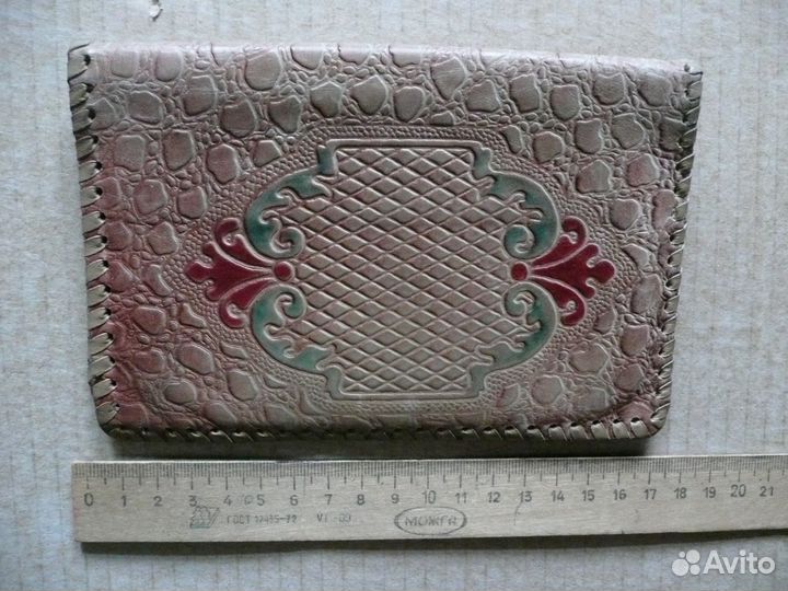 Кожаный бумажник (портмоне)