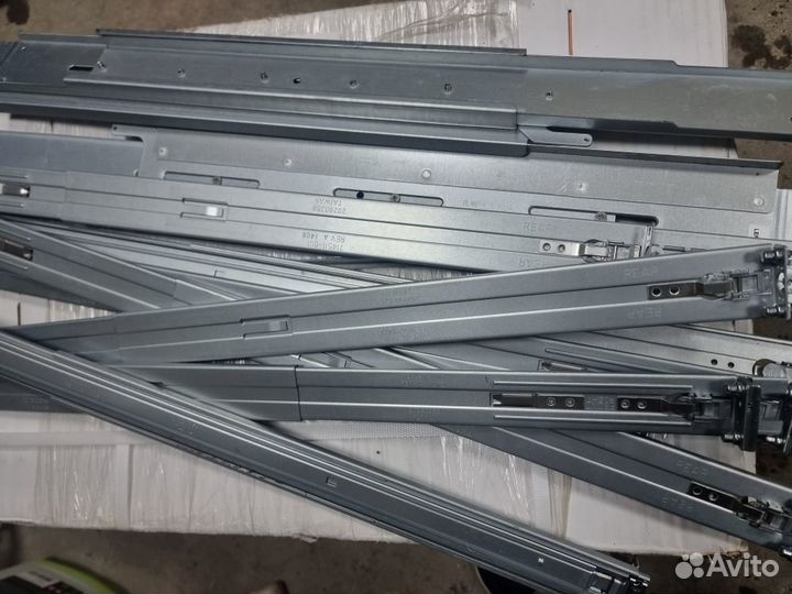 Сервер HP Proliant DL360p Gen8