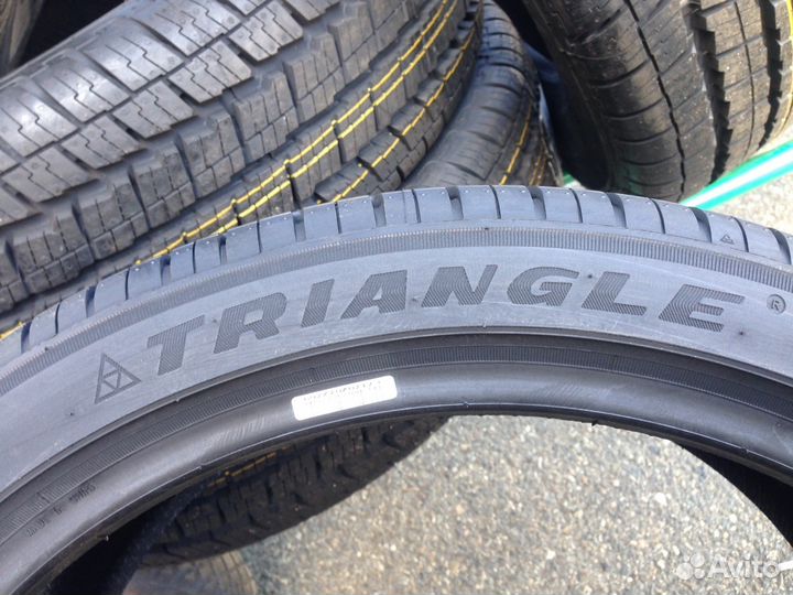 Triangle Sports TH201 225/40 R18 92Y