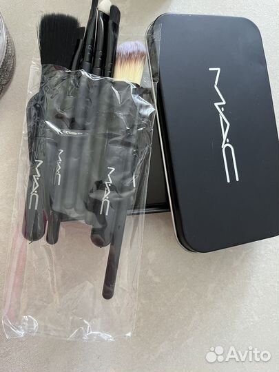 Набор косметики сразу за всё