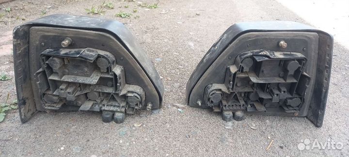 Фонари задние VW Golf 2