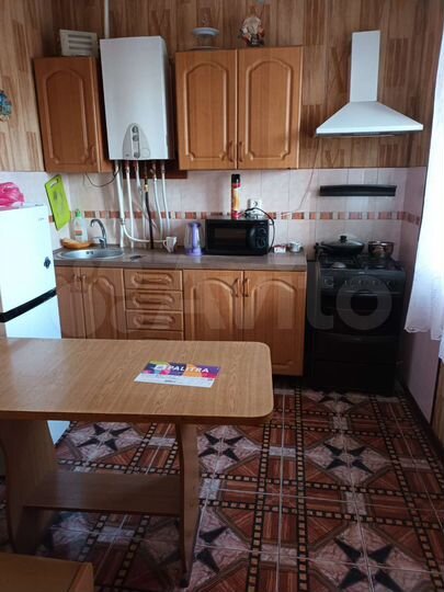 Комната 8 м² в 3-к., 1/2 эт.