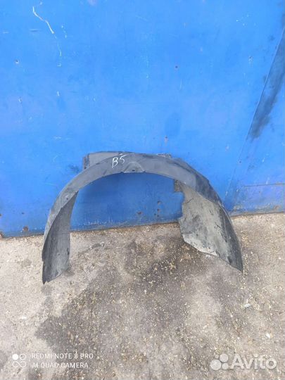 Пассат В5+(GP) Подкрылок правый 3B0 809 962E