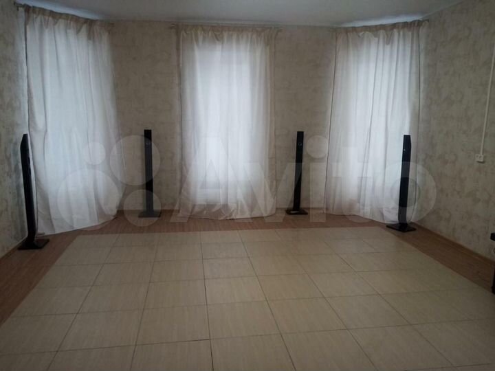 Коттедж 146 м² на участке 8 сот.