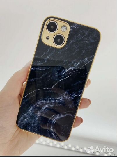 Чехол на iPhone