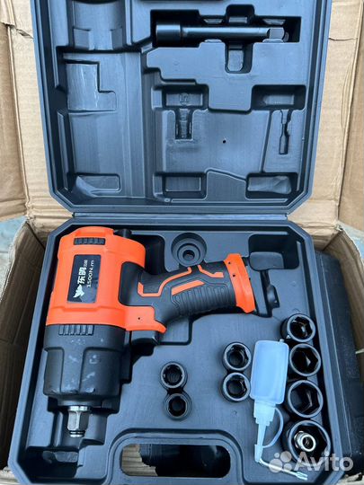 Гайковерт пневматический