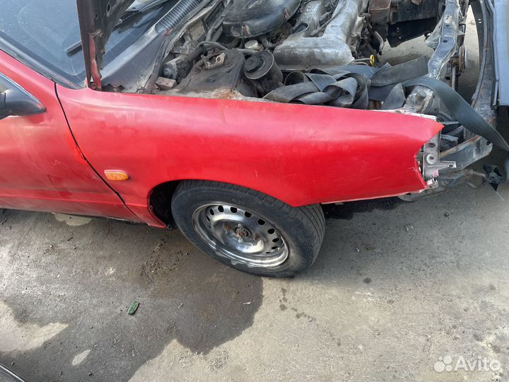 Крыло переднее правое nissan primera p10
