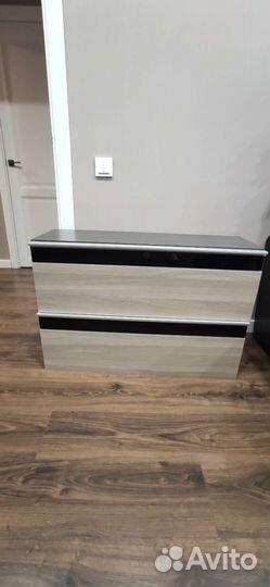 Подвесная тумба под тв