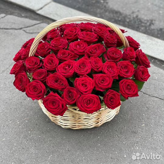 Доставка цветов роз до двери