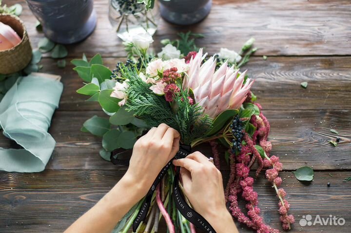 Требуется помощник флориста