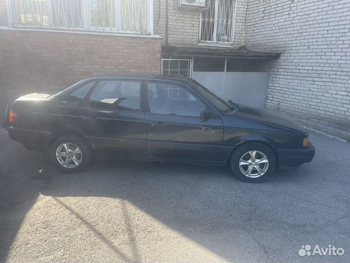 Volkswagen Passat 1.6 МТ, 1990, 99 999 км