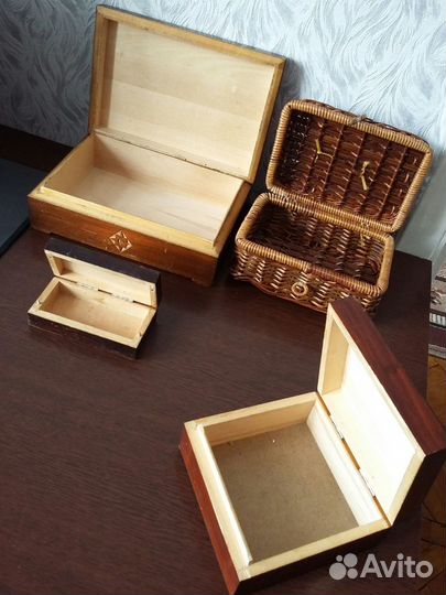 Винтаж СССР шкатулки дерево с ручной резьбой,плете