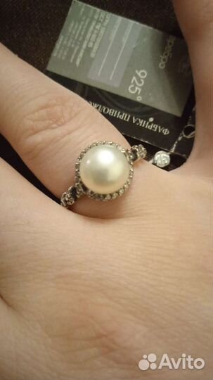 Серебряные кулоны, кольца с фианитами и малахит