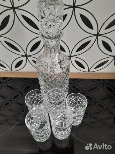 Ваза хрустальная
