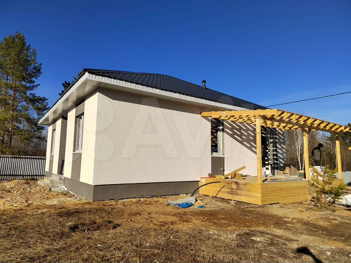 Дом 113 м² на участке 8 сот.