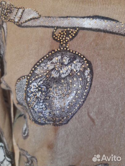 Джемпер ангора с часами 48 р