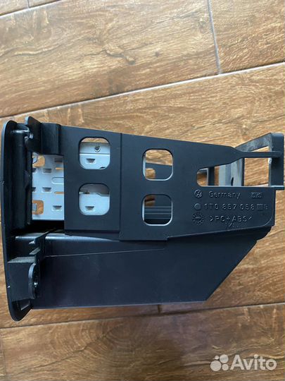 Магнитола VW ящик для крепления 1 Din