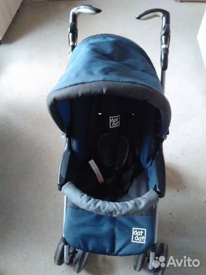 Коляска прогулочная