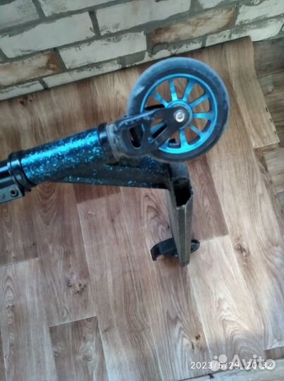 Трюковой самокат