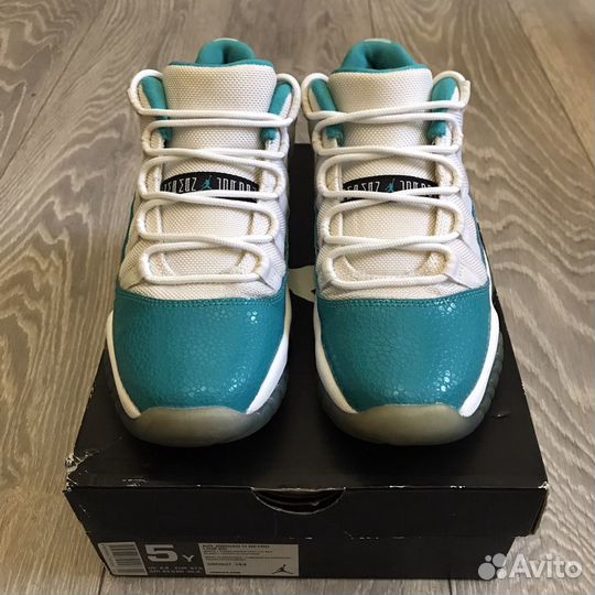 Кроссовки Jordan 11 Aqua Safari