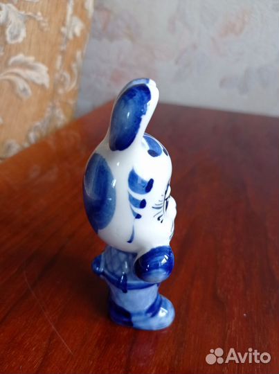 Коллекционные фигурки статуэтка гжель
