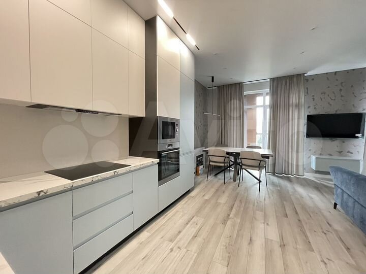 2-к. квартира, 87 м², 10/22 эт.