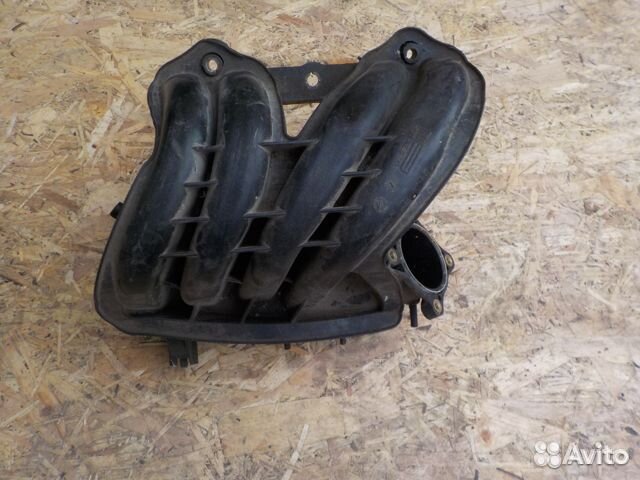 Впускной коллектор Лада Калина, 2114