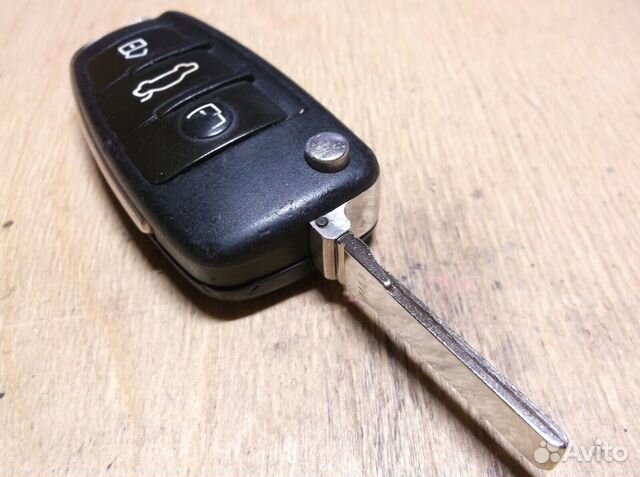 8E0 837 220 Q Audi Remote Key (чип ключ) 433MHz