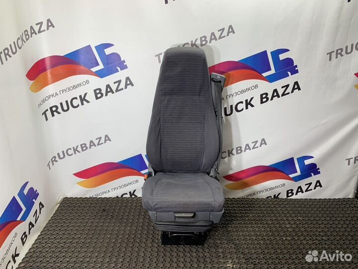 Сиденье водительское пневматическое