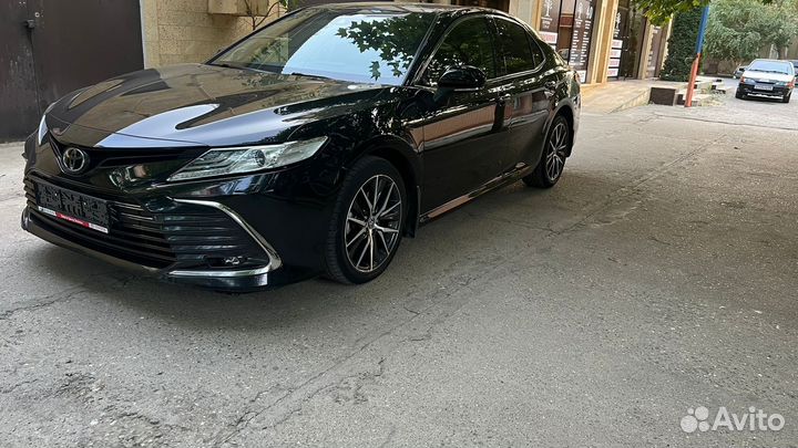 Toyota Camry 2.5 AT, 2021, 85 500 км