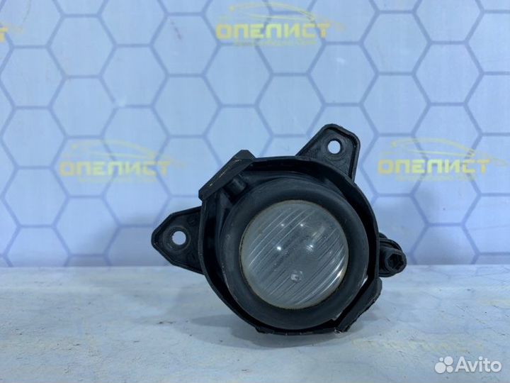 Фара противотуманная передняя левая Opel Astra J