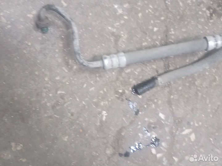 Трубка эгур гур пежо 307