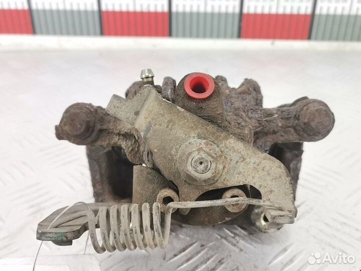 Суппорт задний правый для Ford Mondeo 3 1504905