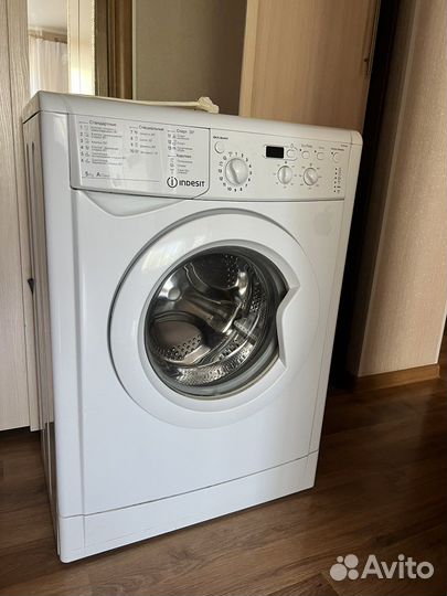 Стиральная машина indesit