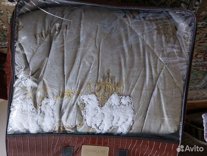 Одеяло верблюжья шерсть новое