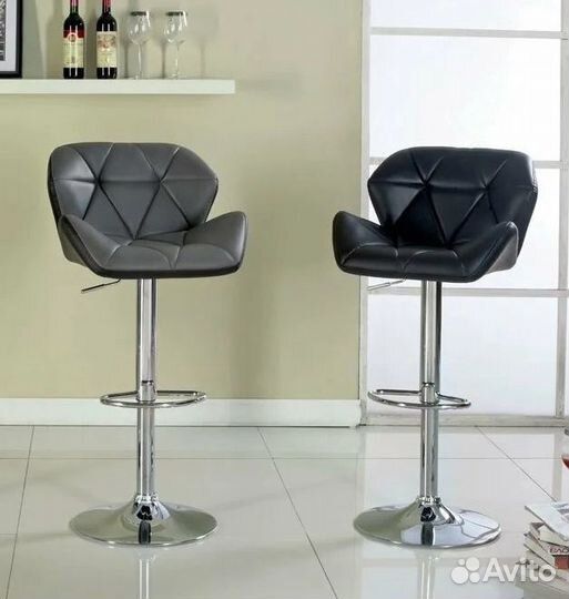 Стул для мастера педикюра, косметолога