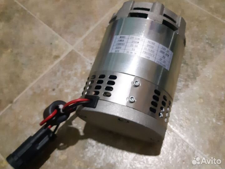 Двигатель Теннант t3