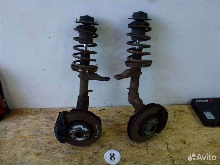 Стойки передние Daewoo Nexsia